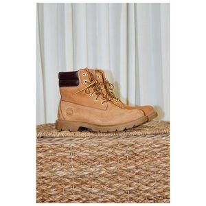 Timberland Women’s Tan Leather Boots